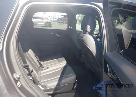 2021 Audi Q7 Premium Plus 45 Tfsi Quattro Tiptronic z USA, uszkodzony, nr VIN WA1LJAF79MD015819